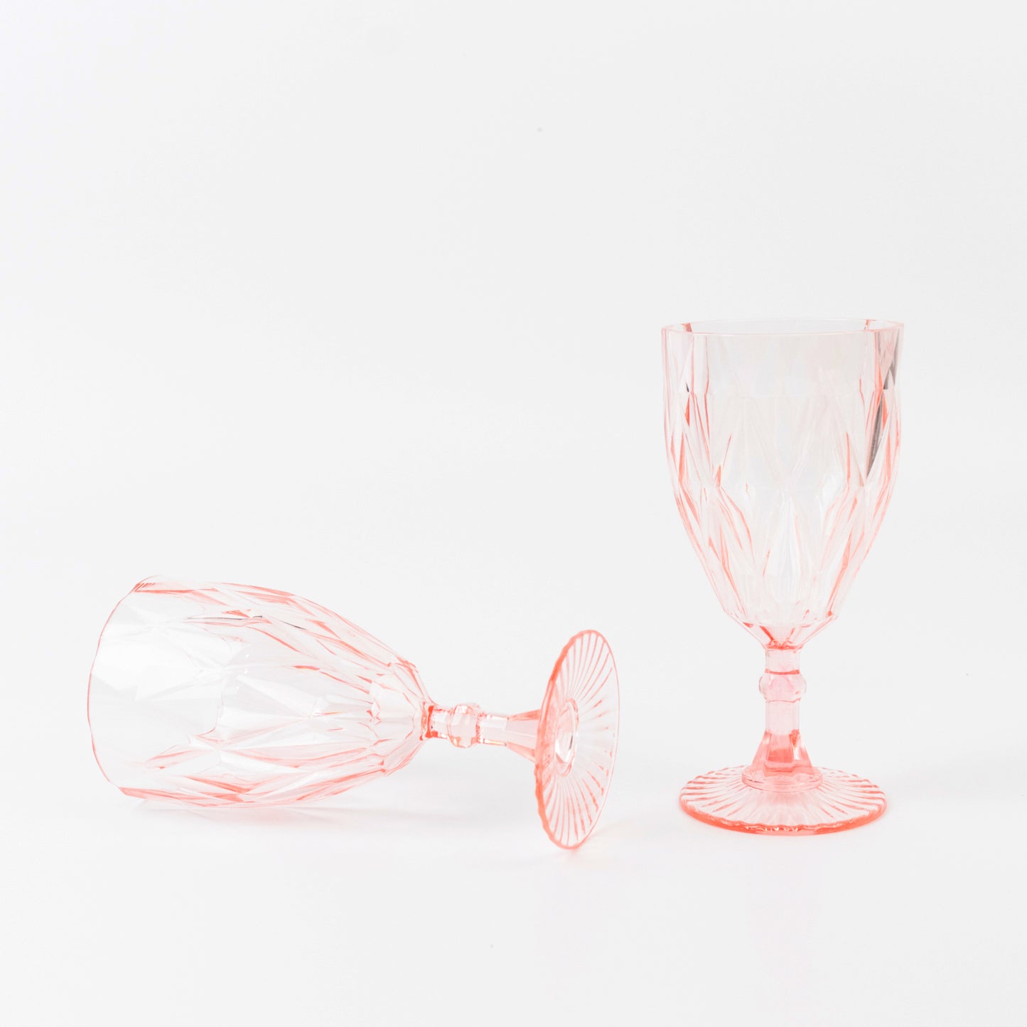 Blush vintage diamond cut plastic goblets in a 12 pack, 11oz capacity.