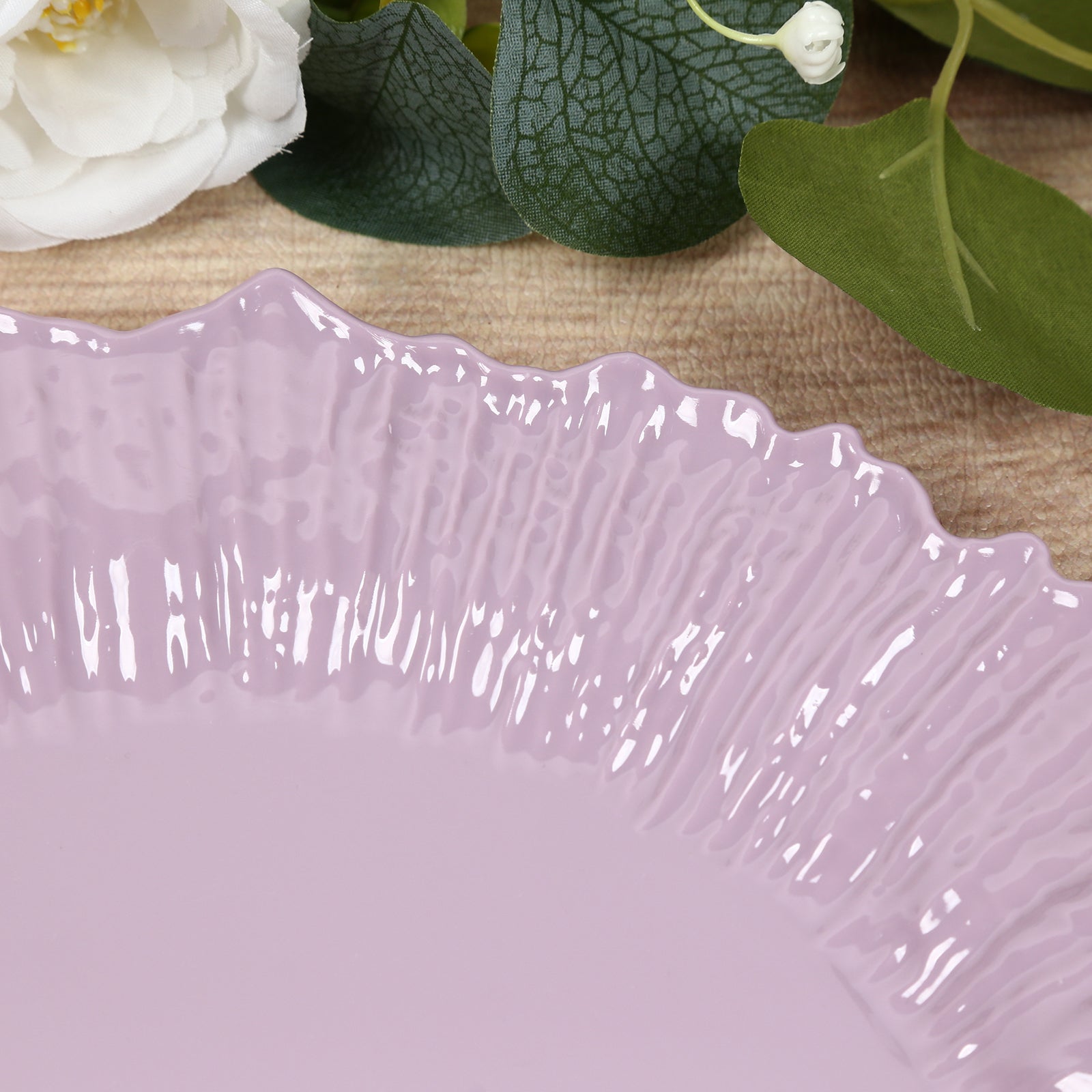 Lavender disposable dinner plate with elegant reef design.