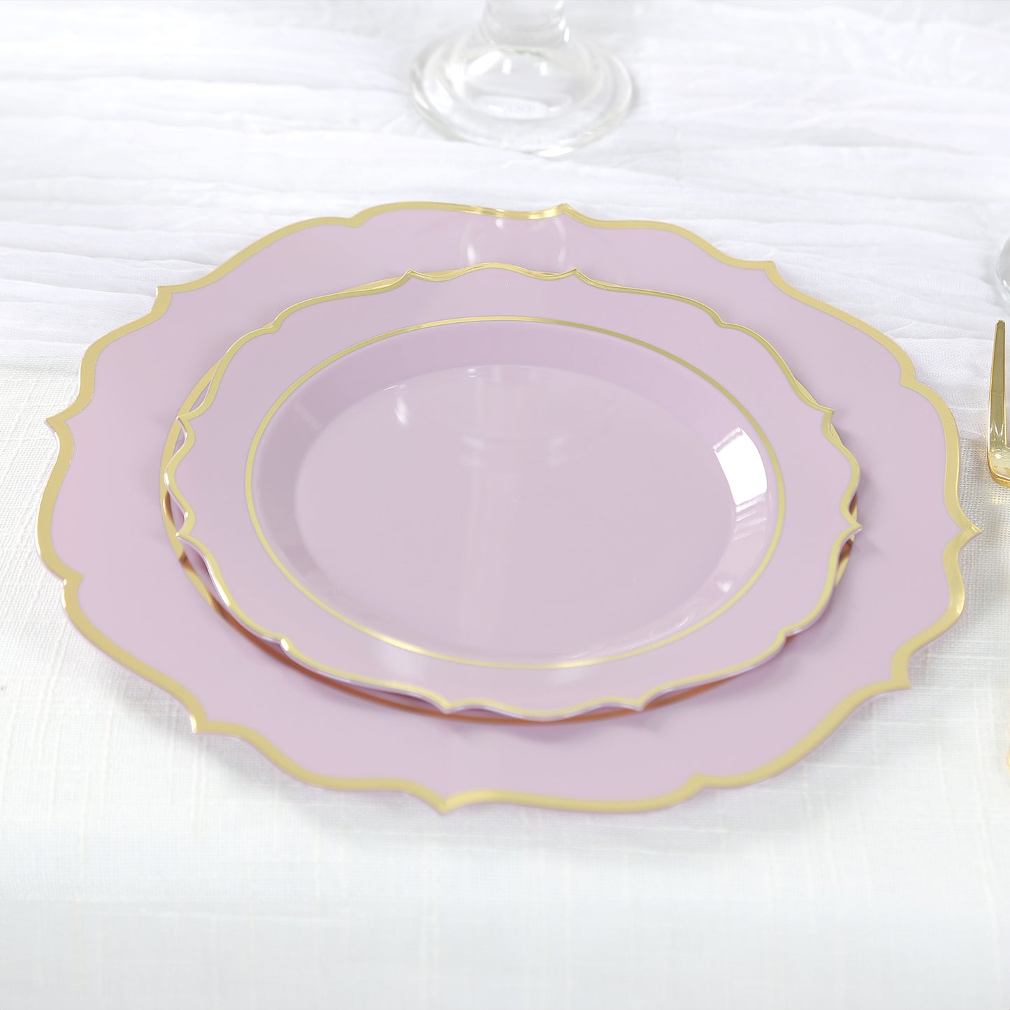 10 Pack 8" Lavender Lilac Plastic Dessert Salad Plates, Disposable Tableware Round With Gold Scalloped Rim