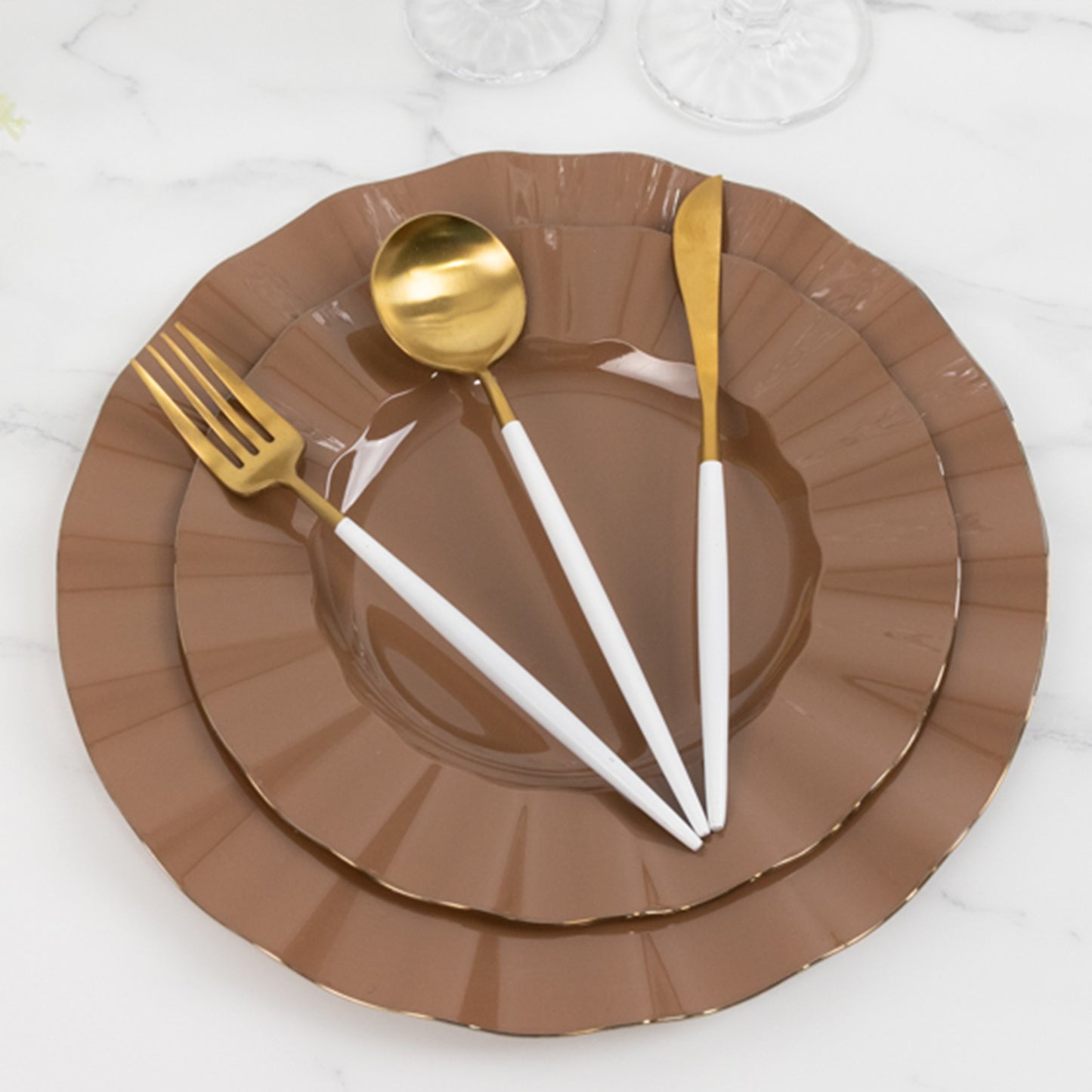 10 Pack 11" Heavy Duty Large Disposable Dinner Plates with Gold Ruffled Rim, Coffee Brown Hard Plastic Disposable Round Dinnerware