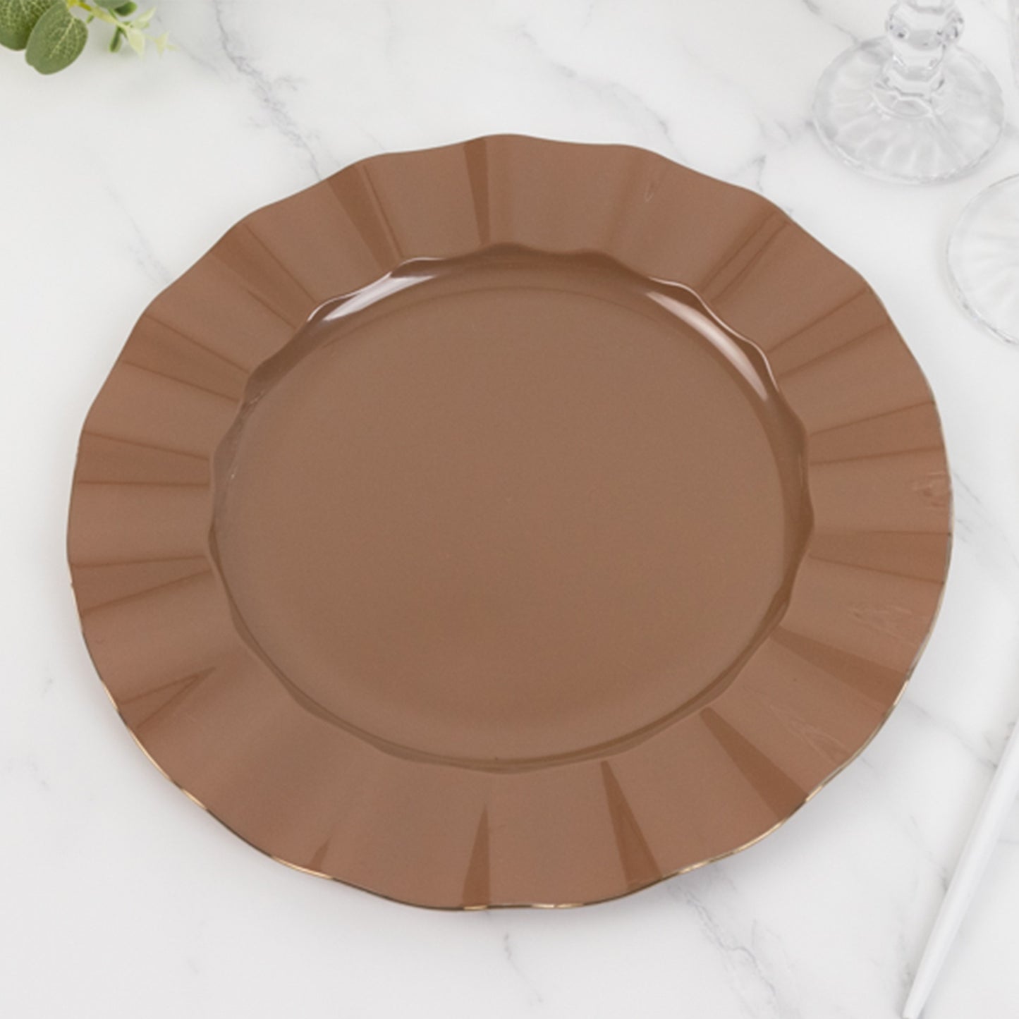 10 Pack 11" Heavy Duty Large Disposable Dinner Plates with Gold Ruffled Rim, Coffee Brown Hard Plastic Disposable Round Dinnerware
