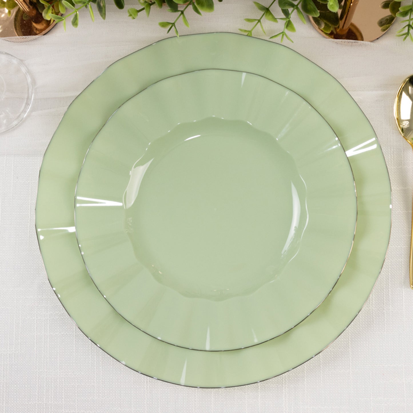 10 Pack 9" Sage Green Heavy Duty Disposable Dinner Plates with Gold Ruffled Rim, Hard Plastic Dinnerware