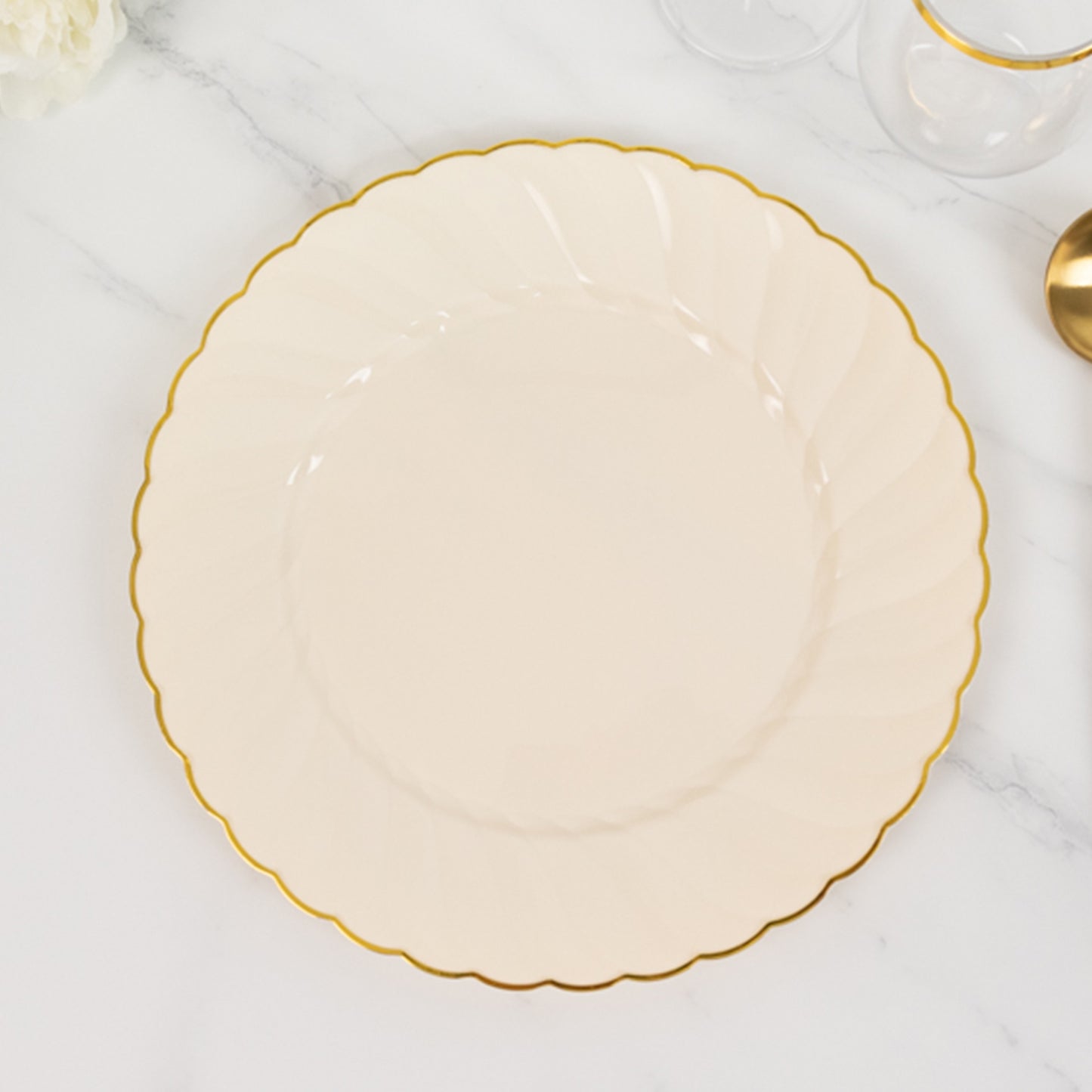 10 Pack | 10" Ivory / Gold Flair Rim Plastic Dinner Plates, Round Disposable Party Plates