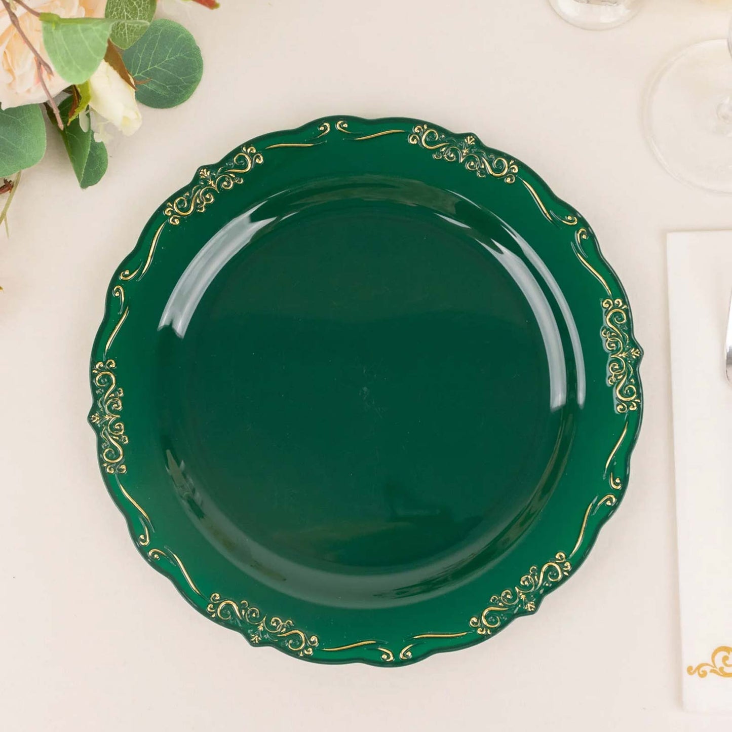 10 Pack | 10" Hunter Emerald Green With Gold Vintage Rim Disposable Dinner Plates With Embossed Scalloped Edges, Plastic Party Plates