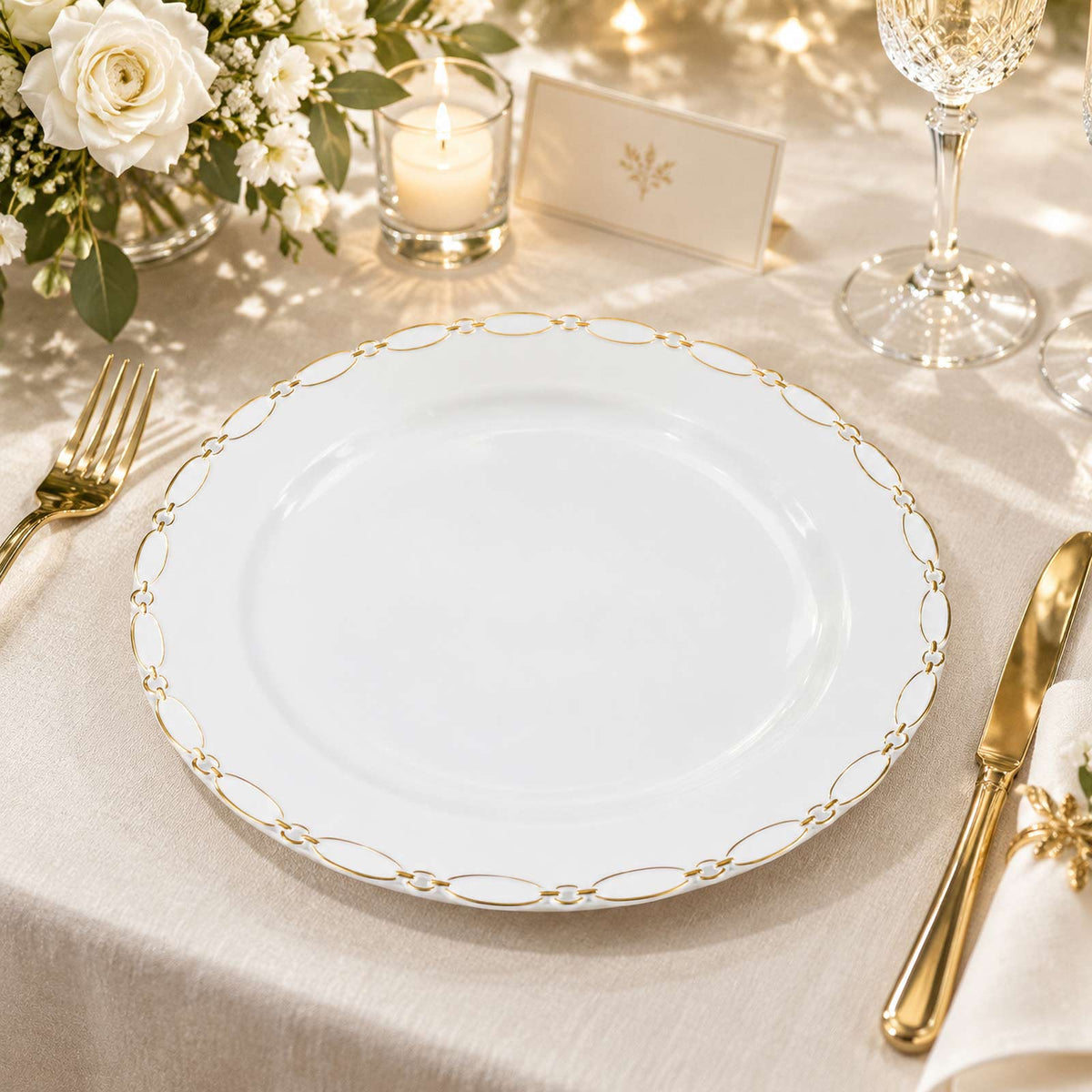 20 Pack White Plastic Dinner Plates, 10" Round with Gold Interlocking Chain Rim - Disposable Party P