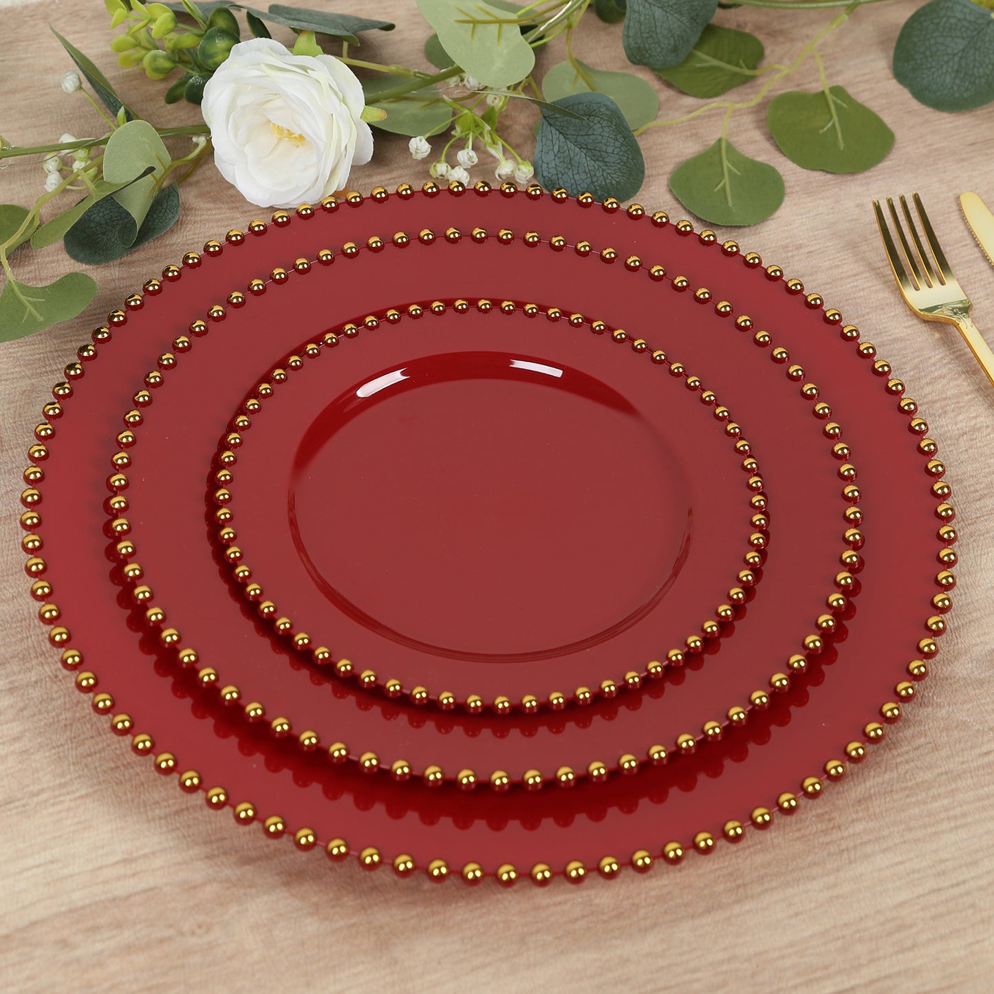 10-Pack Plastic 10" Round Dinner Plates in Red with Gold Beaded Rim - Disposable Party Plates for Banquets & Festive Occasions