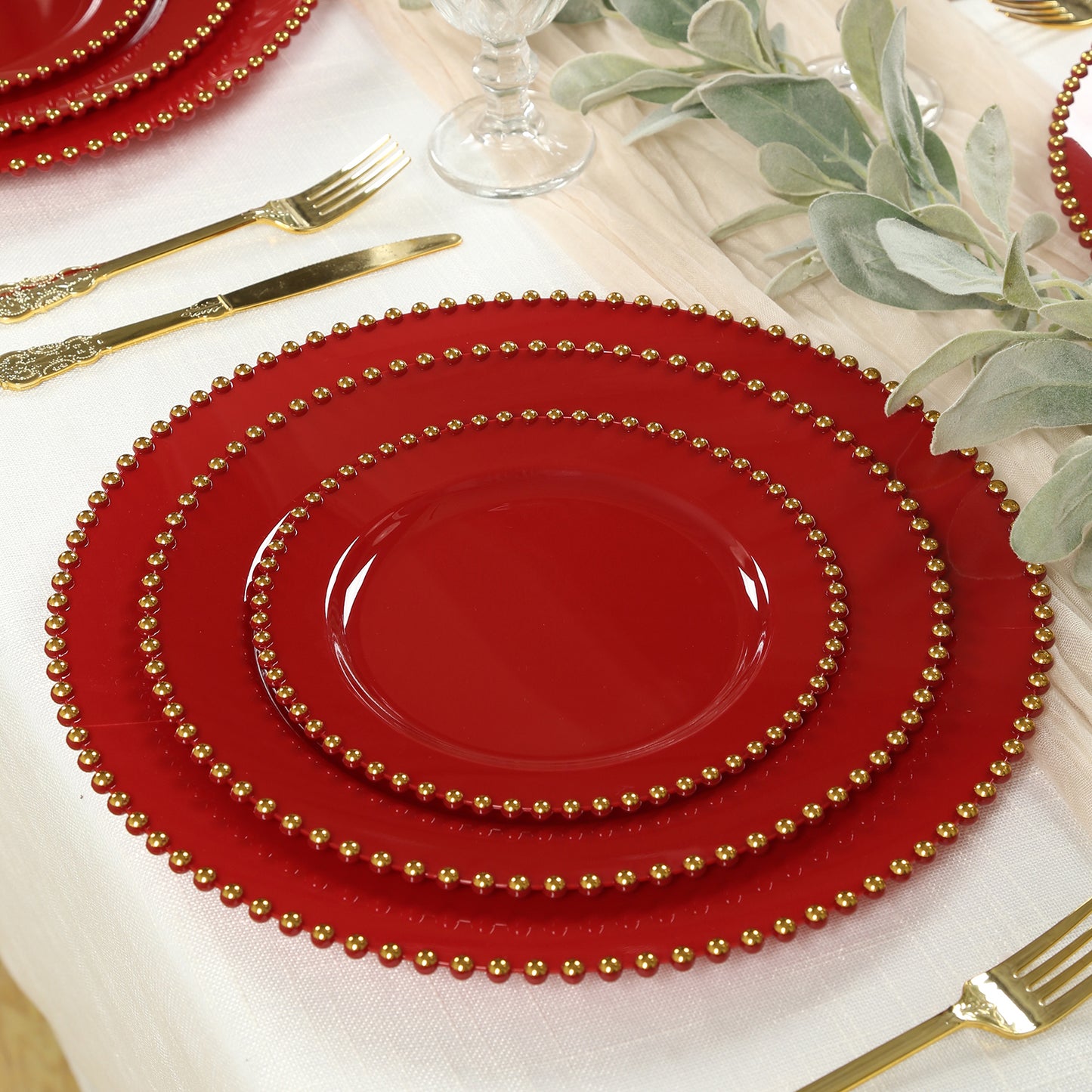 10-Pack Plastic 10" Round Dinner Plates in Red with Gold Beaded Rim - Disposable Party Plates for Banquets & Festive Occasions