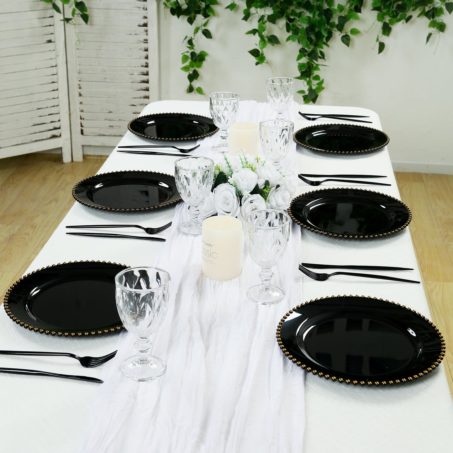 10-Pack Black Plastic Dessert Plates – 8" Round with Gold Beaded Rim, Disposable for Parties & Events