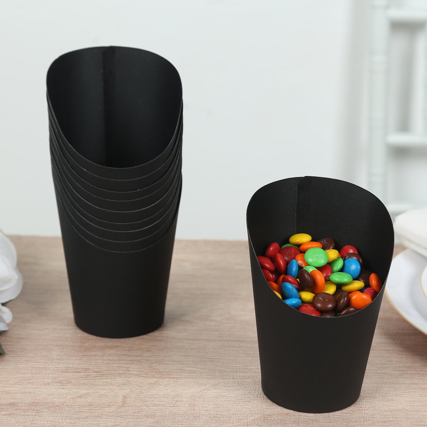 50 Pack 14oz Black Paper Popcorn Box Appetizer Cups, Disposable Snack Cone Cups