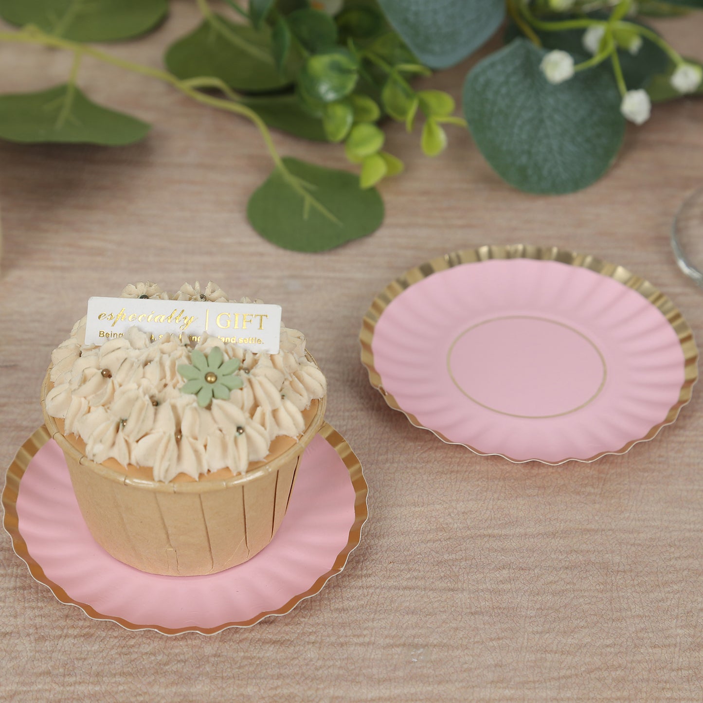 50 Pack 3.5" Gold Scalloped Rim Mini Dessert Plates in Blush, Disposable Round Paper Party Tapas Plates - 250 GSM