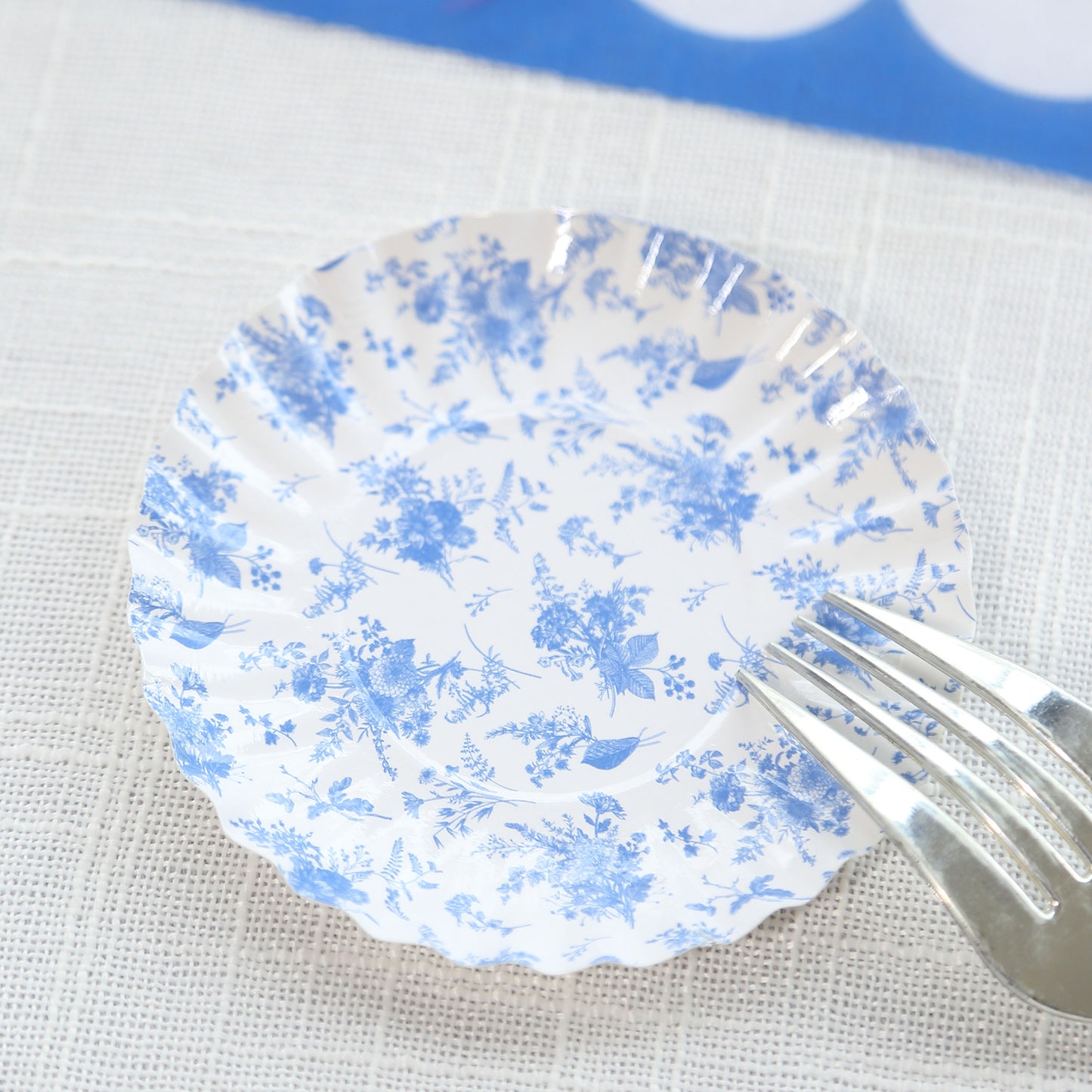 100 Pack White Blue French Toile Mini Party Plates with Scalloped Rim, 3.5" Disposable Round Tapas Paper Dessert Plates - 250 GSM