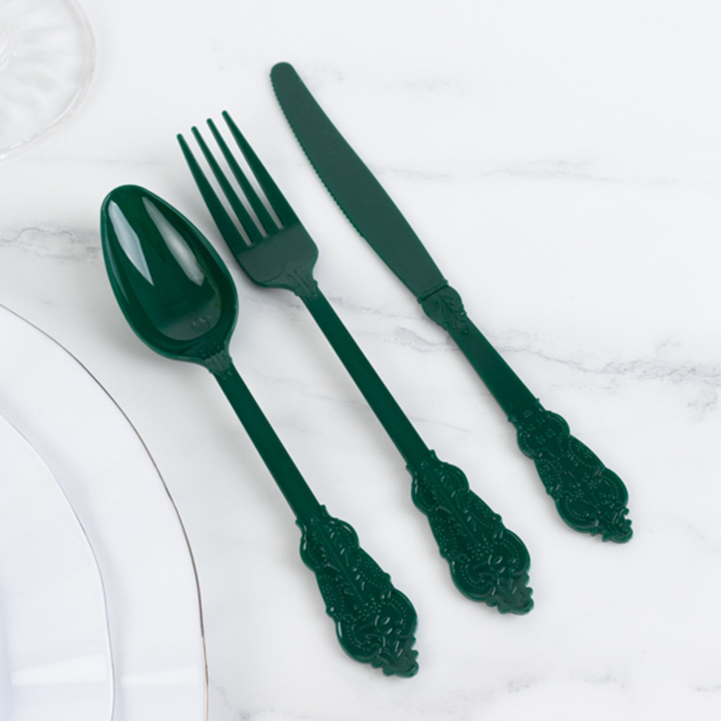 72 Pcs Hunter Emerald Green Plastic Silverware Set in Baroque Style, Heavy Duty Disposable Utensils - Knife, Fork and Spoon Set