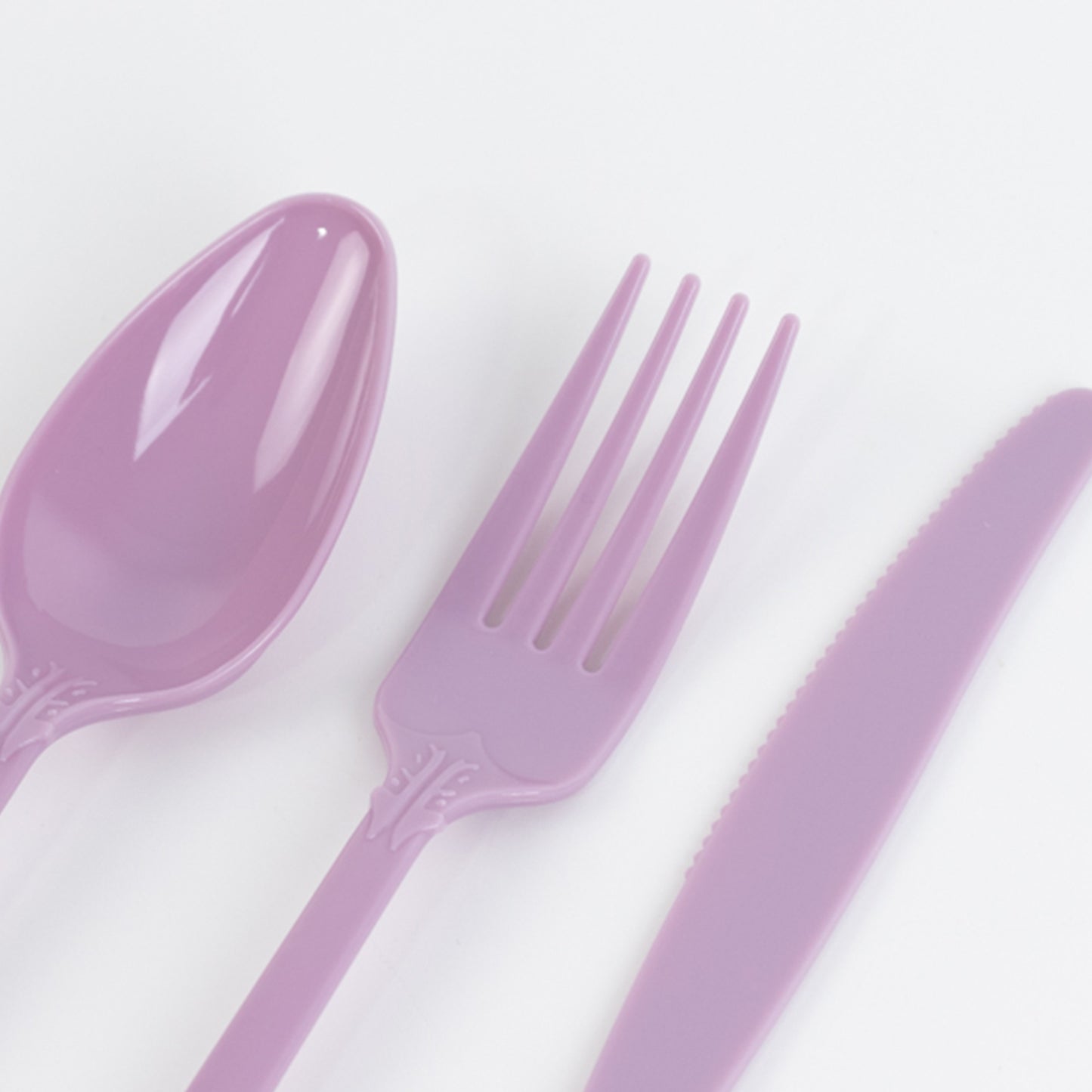 72 Pcs Lavender Lilac Plastic Silverware Set in Baroque Style, Heavy Duty Disposable Utensils - Knife, Fork and Spoon Set