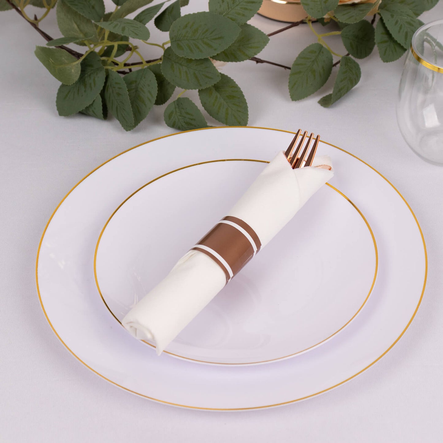Set of 24 Pre Rolled Plastic Silverware Sets in Rose Gold with White Paper Napkins, Disposable Wrapped Cutlery Set - 24 Napkins, 24 Spoons, 24 Forks and 24 Knives