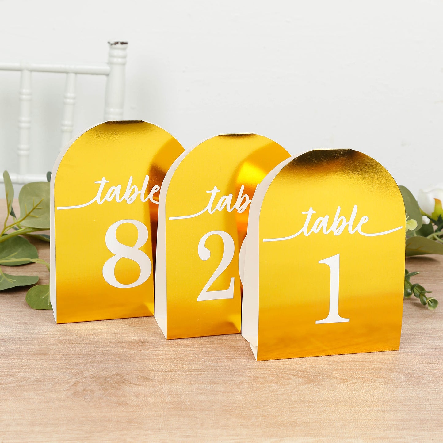 Gold disposable table numbers 1-25, double-sided with white numbers.