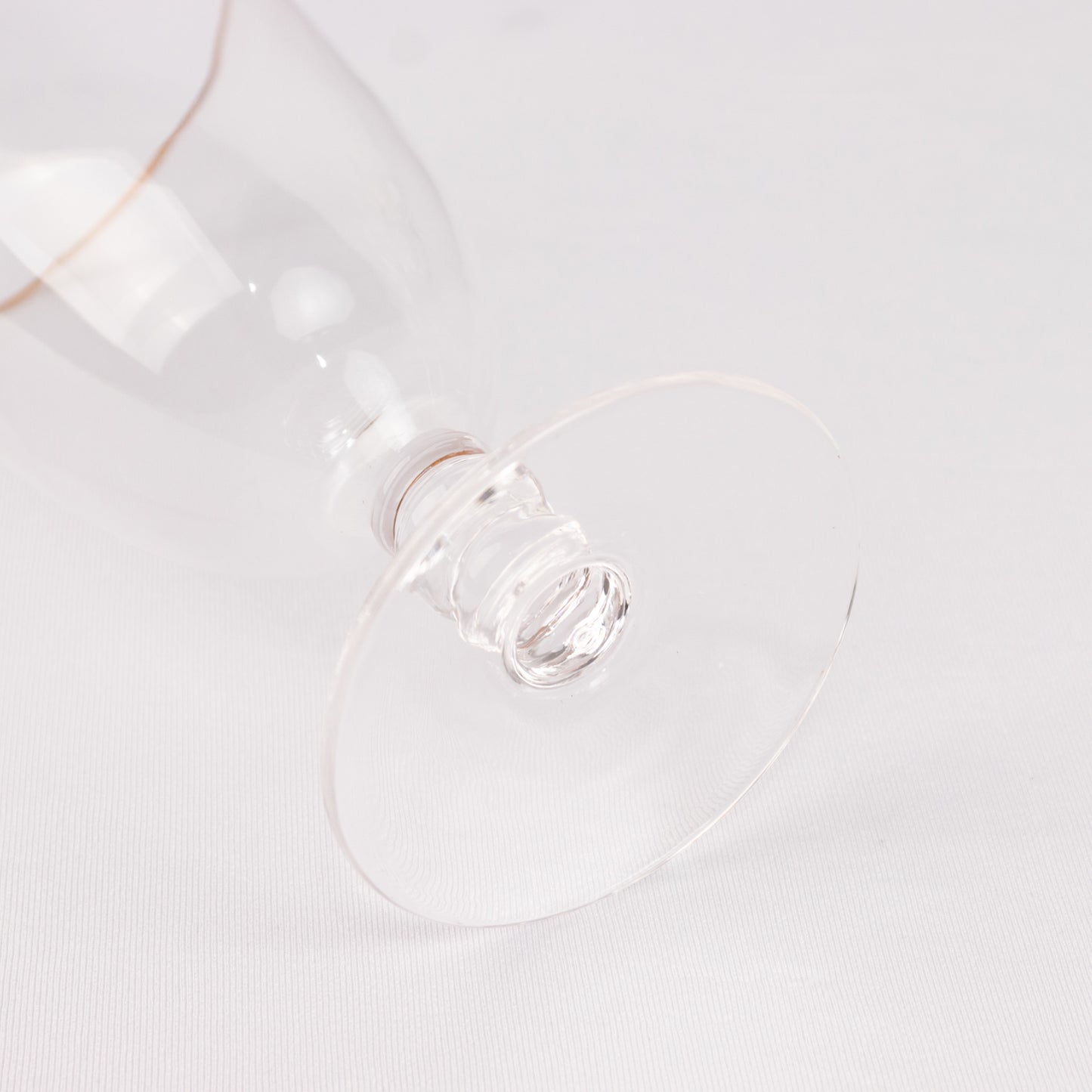 6 Pack Crystal Gold Rimmed Red Wine Glasses with Short Beaded Stem, 16oz Clear Water Goblet Cocktail Glasses - 7"