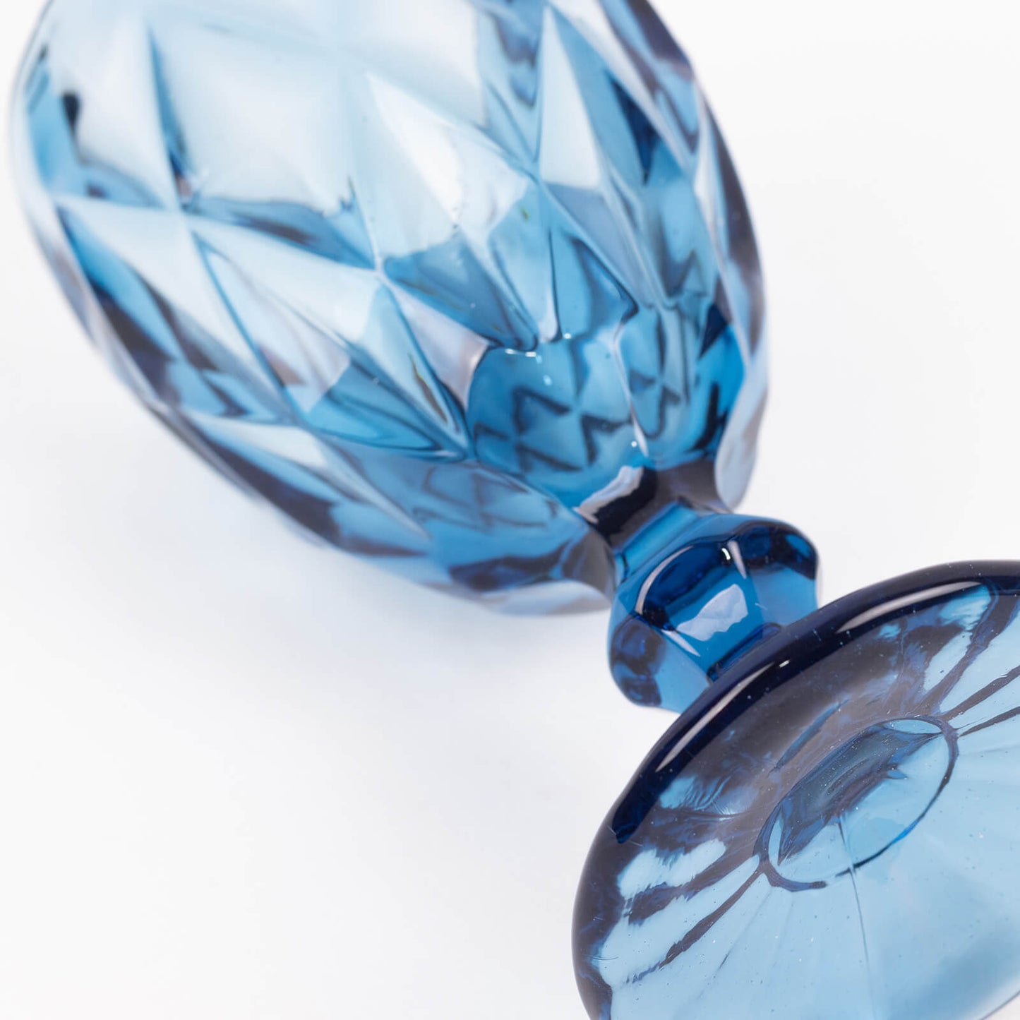 6 Pack Ocean Blue Crystal Cut Cocktail Glasses, 12oz Embossed Stemmed Colored Wine Glasses Goblets - 7"