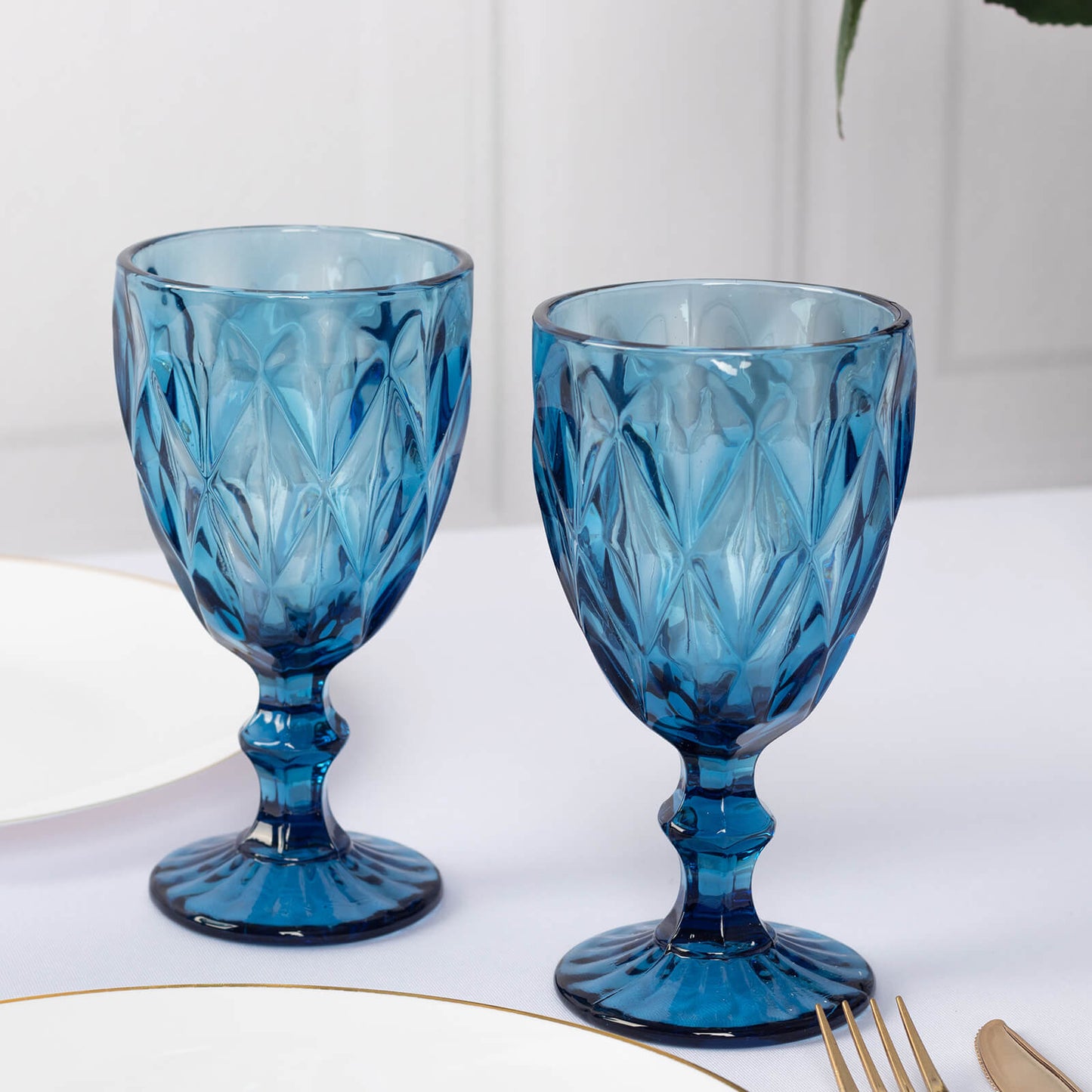 6 Pack Ocean Blue Crystal Cut Cocktail Glasses, 12oz Embossed Stemmed Colored Wine Glasses Goblets - 7"