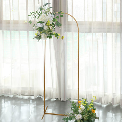Stunning Gold Metal Round Top Chiara Backdrop Stand