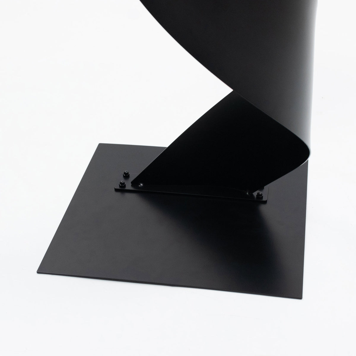 2 Pack Black Metal Floral Centerpiece Stands – Spiral Ribbon Design, 32" Tall with 7" Top Tray