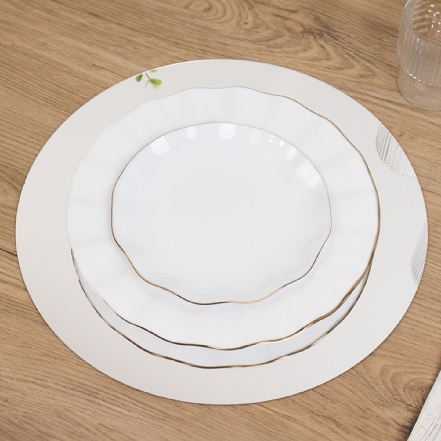 10 Pack Silver Round Acrylic Mirror Tray Centerpiece Bases, Circle Mirror Candle Plates for Table Setting- 12"