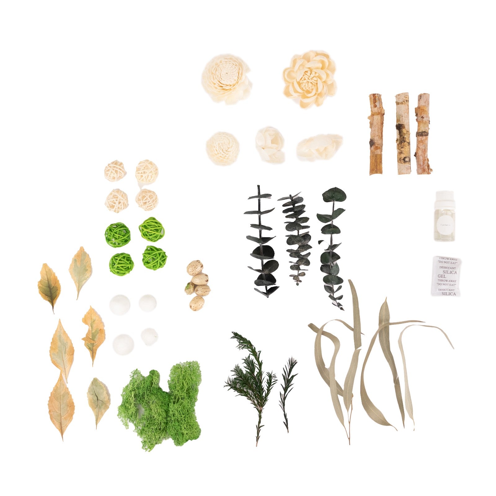 Natural dried assorted potpourri in earthy tones with vanilla fragrance oil.