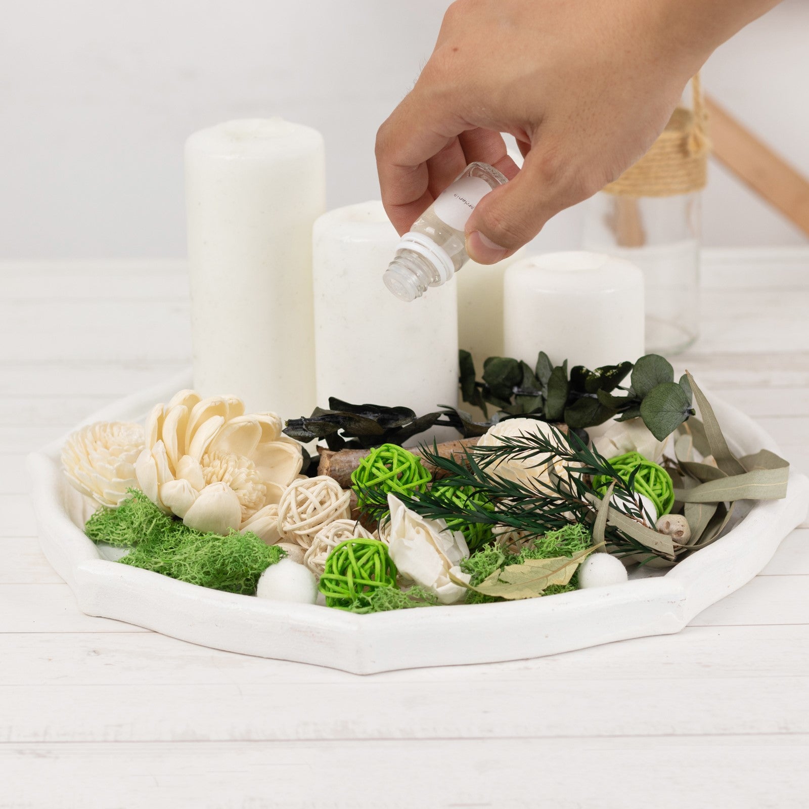 Natural dried assorted potpourri bowl with vanilla fragrance oil.