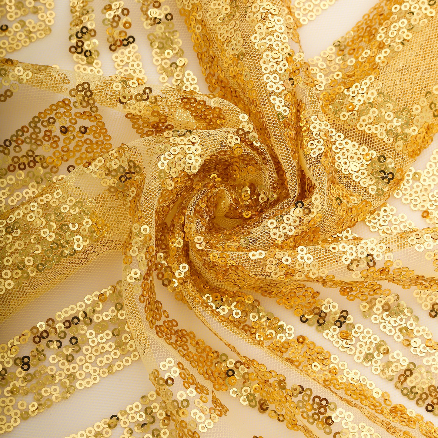 Gold geometric diamond glitz sequin cloth napkins for elegant dining.