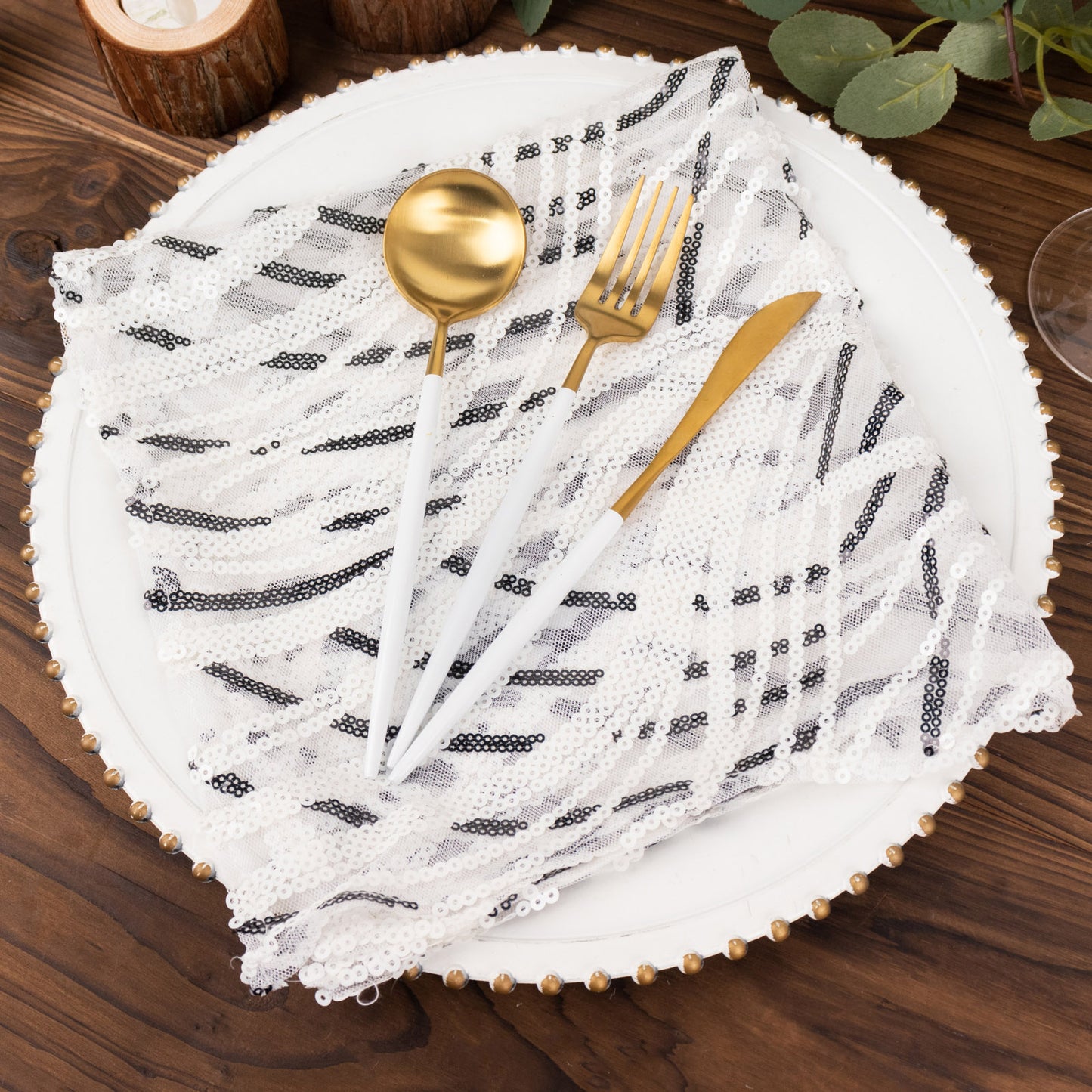 White And Black Cloth Dinner Napkin With Wave Embroidered Sequins, Decorative Reusable Mesh Napkin - 20"x20"