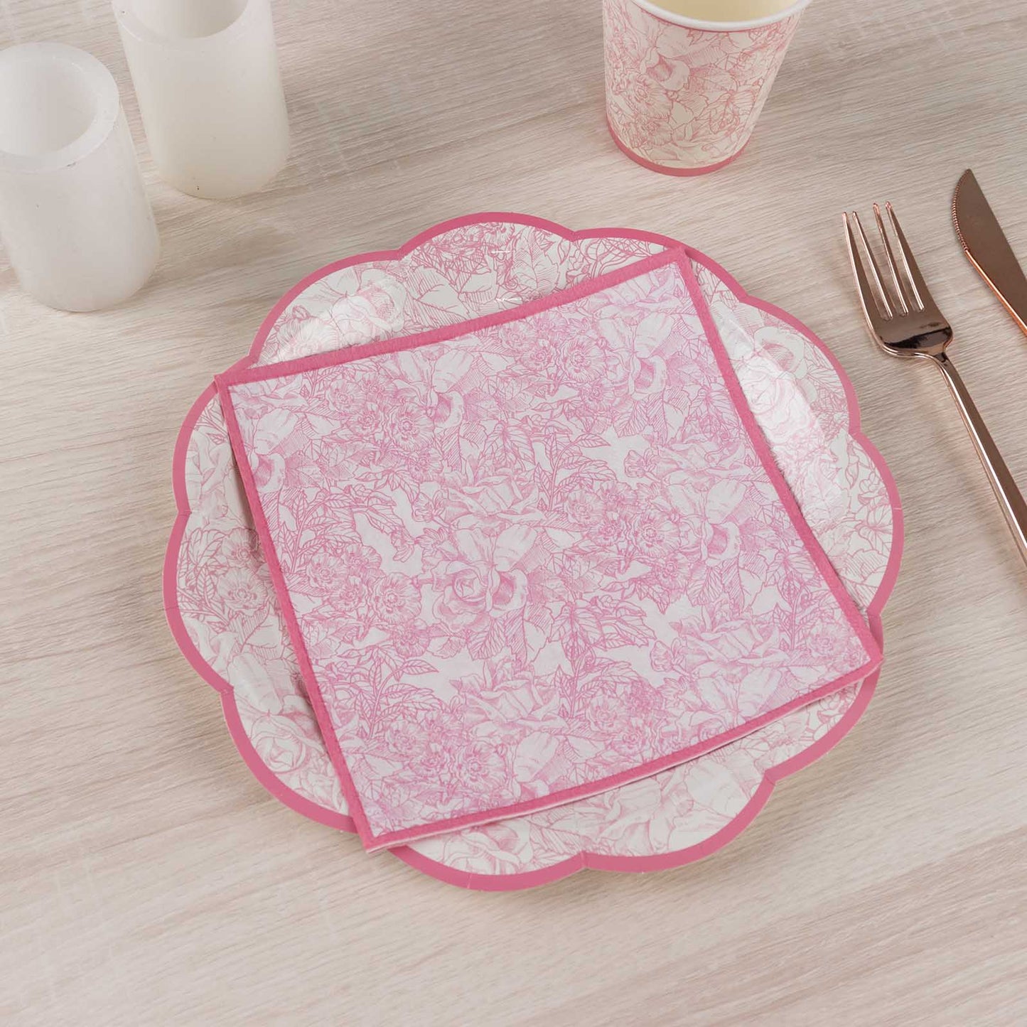 25 Pack White Pink 2-Ply Paper Beverage Napkins in French Toile Print, Highly Absorbent Soft Disposable Cocktail Napkins