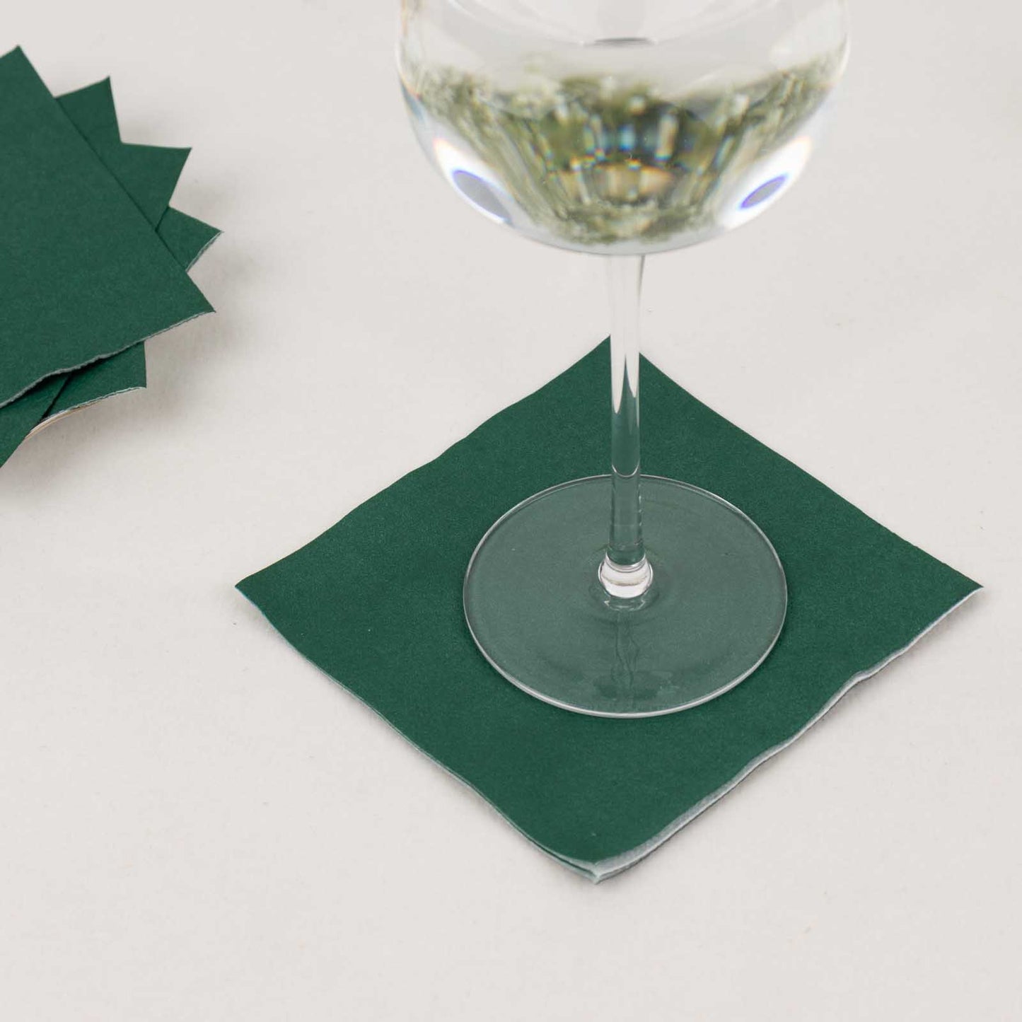 50 Pack Hunter Emerald Green Soft 2-Ply Disposable Cocktail Napkins, Paper Beverage Napkins 18 GSM - 5"x5"