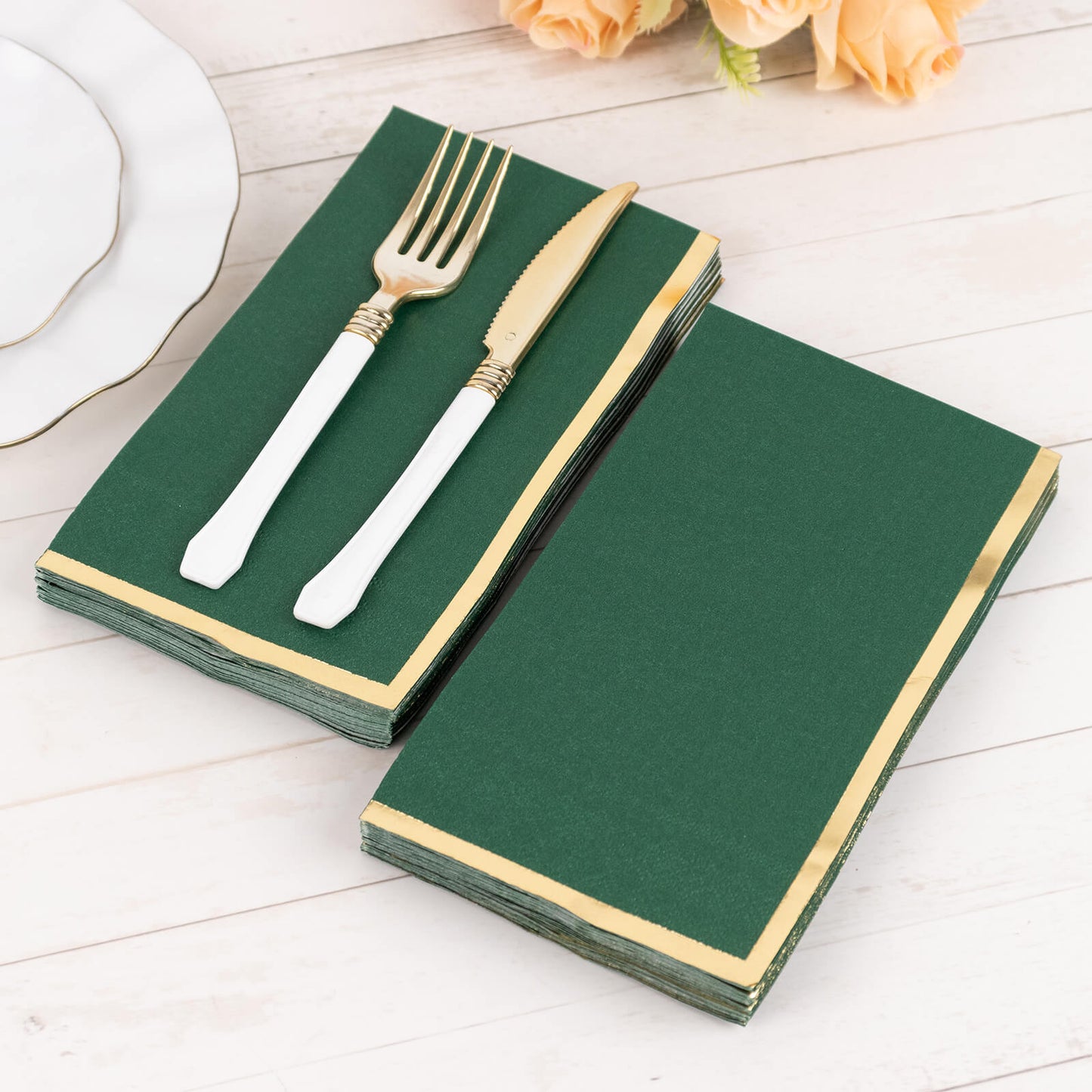 50 Pack Hunter Emerald Green Soft 2 Ply Disposable Party Napkins with Gold Foil Edge, Dinner Paper Napkins