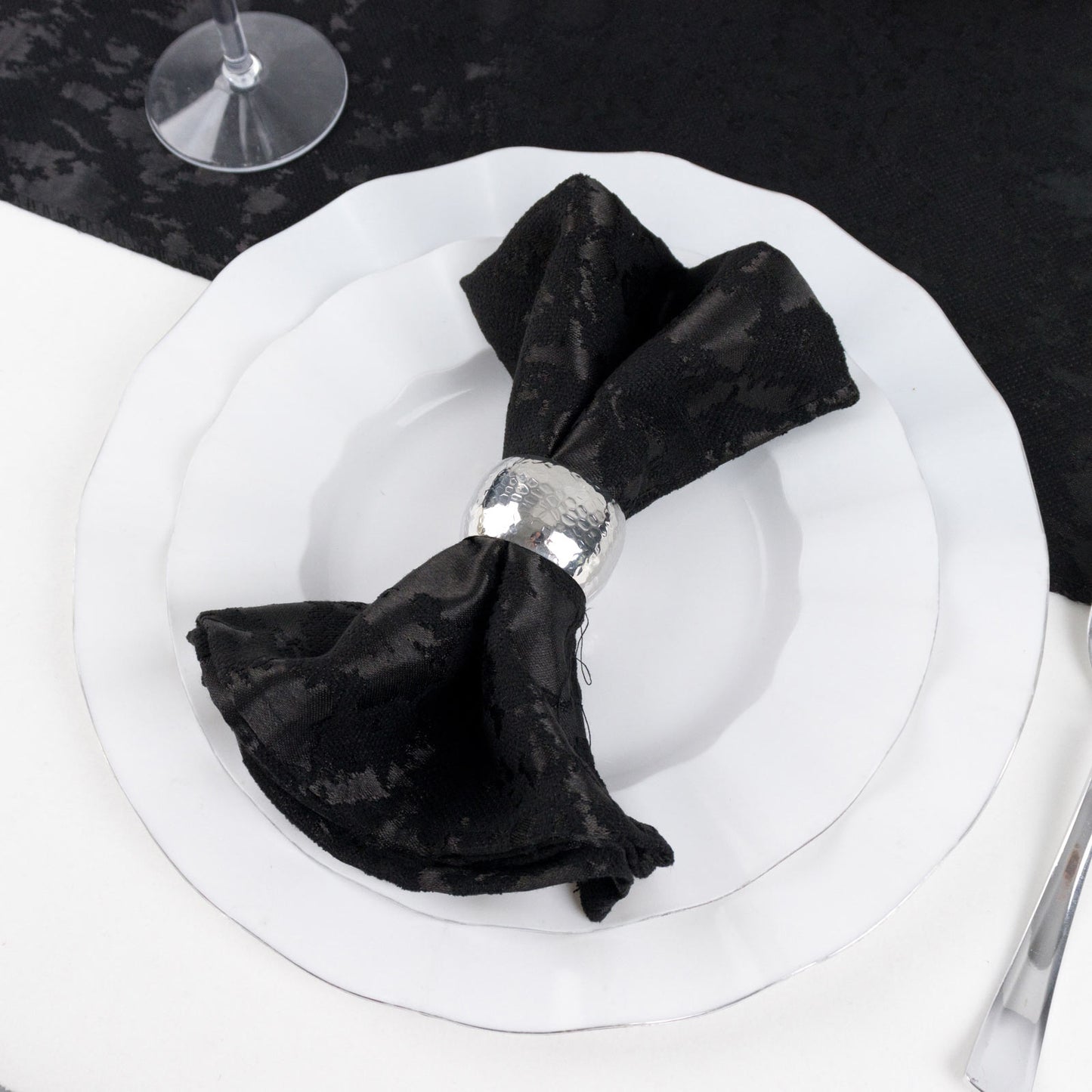 5 Pack Jacquard Cloth Napkins Black, 17"x17" - Abstract Watercolor Pattern