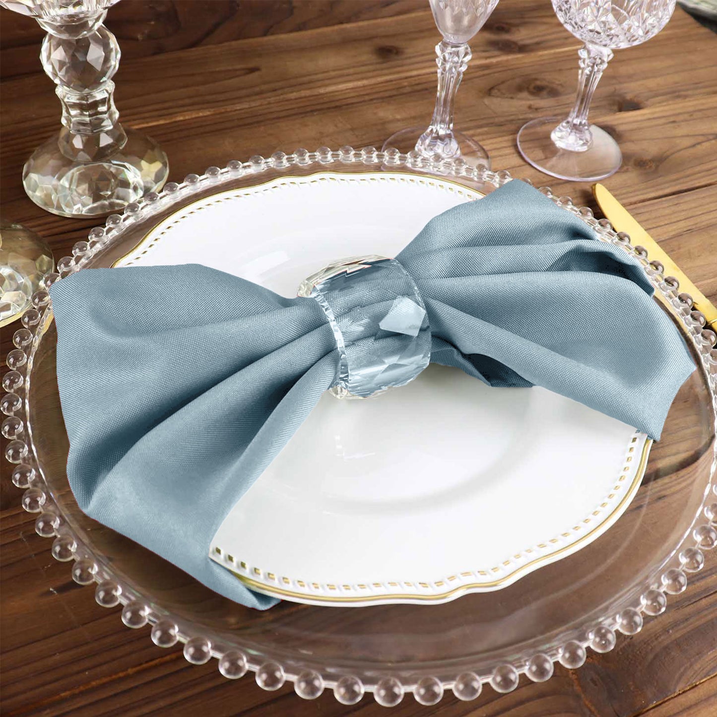 17 Inch x 17 Inch Cloth Dinner Napkins in Dusty Blue Seamless Wrinkle Resistant 5 Pack