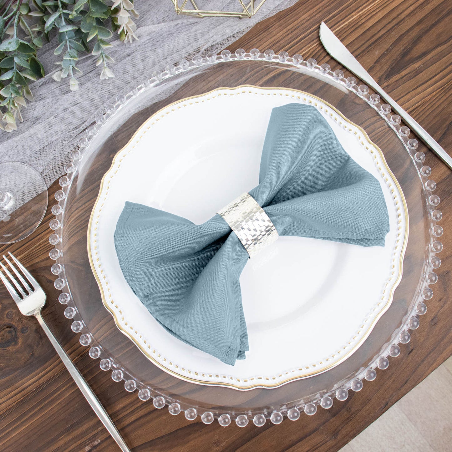 17 Inch x 17 Inch Cloth Dinner Napkins in Dusty Blue Seamless Wrinkle Resistant 5 Pack