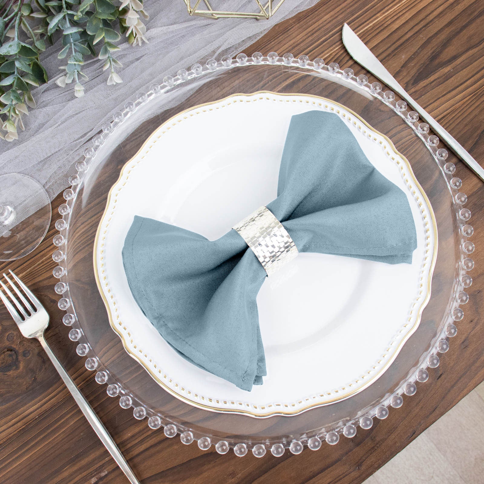 17 Inch x 17 Inch Cloth Dinner Napkins in Dusty Blue Seamless Wrinkle Resistant 5 Pack