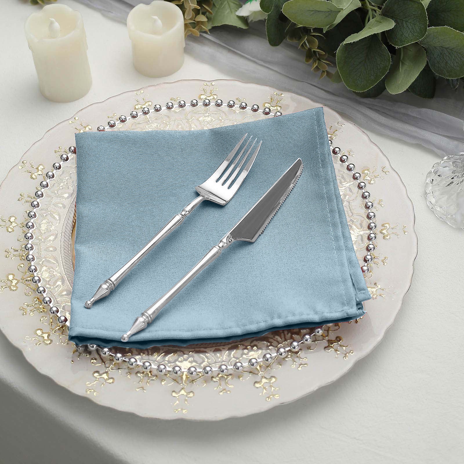 17 Inch x 17 Inch Cloth Dinner Napkins in Dusty Blue Seamless Wrinkle Resistant 5 Pack