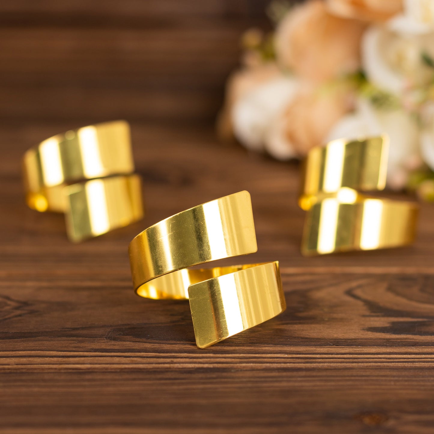 4 Pack | Shiny Gold Metal Swirl Wrap Cuff Band Napkin Rings, Decorative Scroll Serviette Buckle Napkin Holders