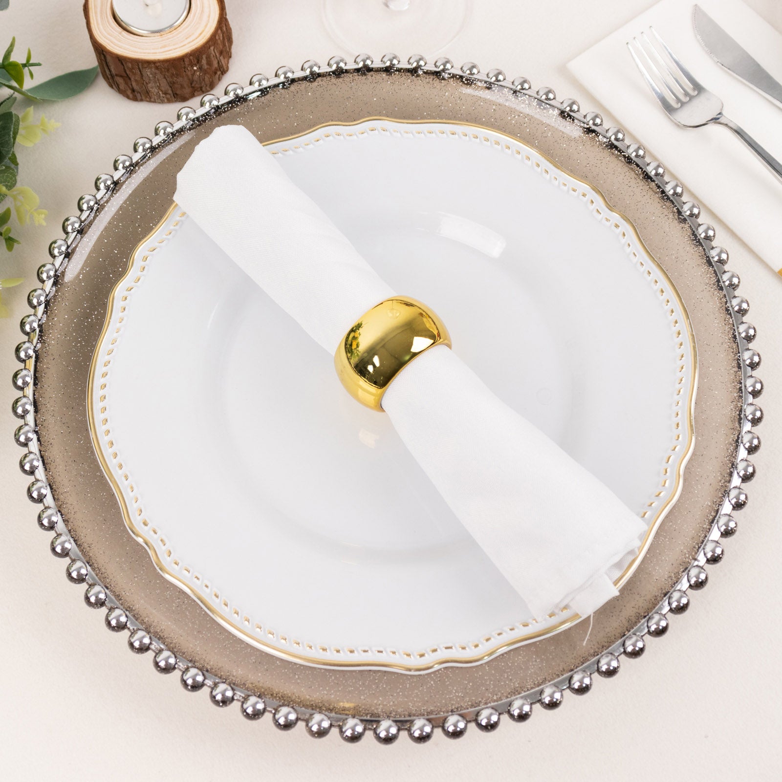 Pack Of 4 Gold Acrylic Napkin Rings