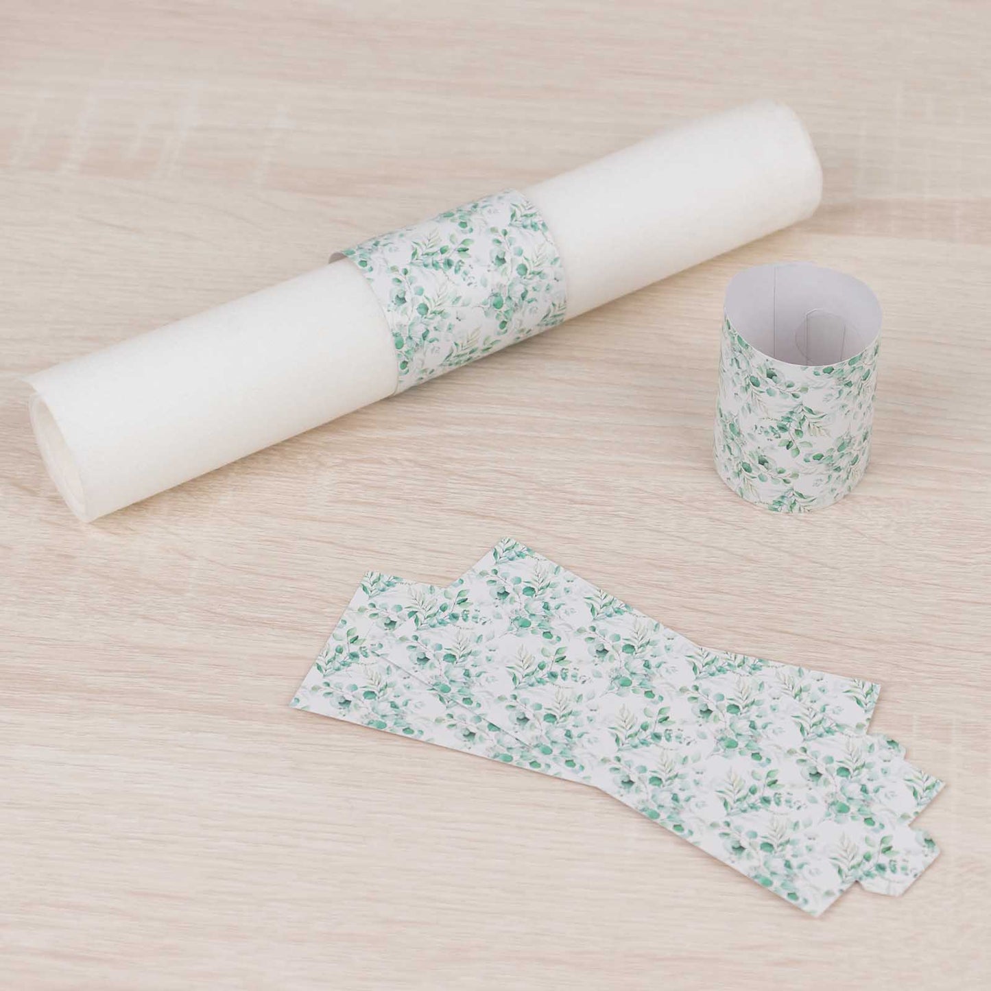 50 Pack White Green Paper Napkin Holder Bands with Eucalyptus Leaves, Disposable Napkin Rings - 1.5"