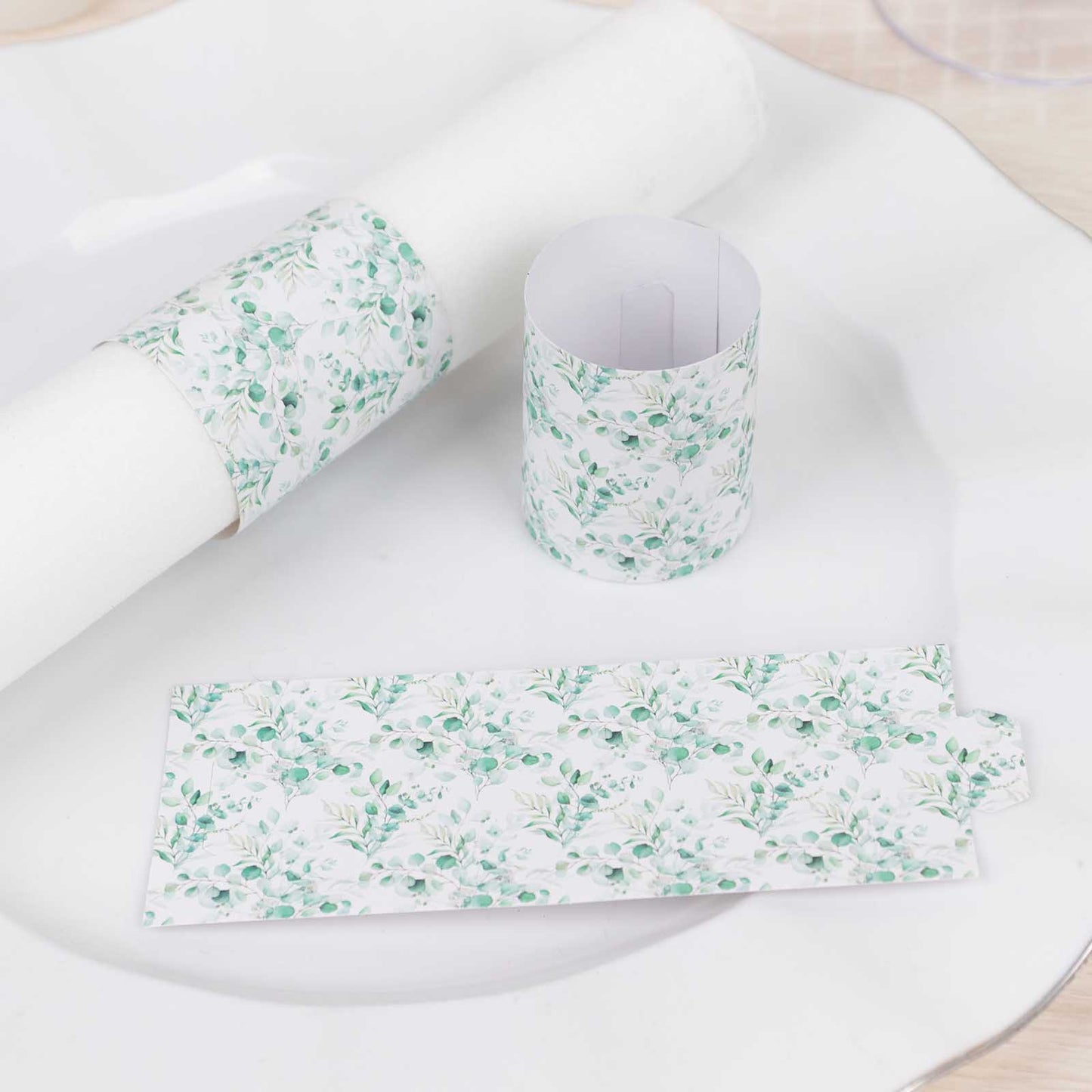 50 Pack White Green Paper Napkin Holder Bands with Eucalyptus Leaves, Disposable Napkin Rings - 1.5"