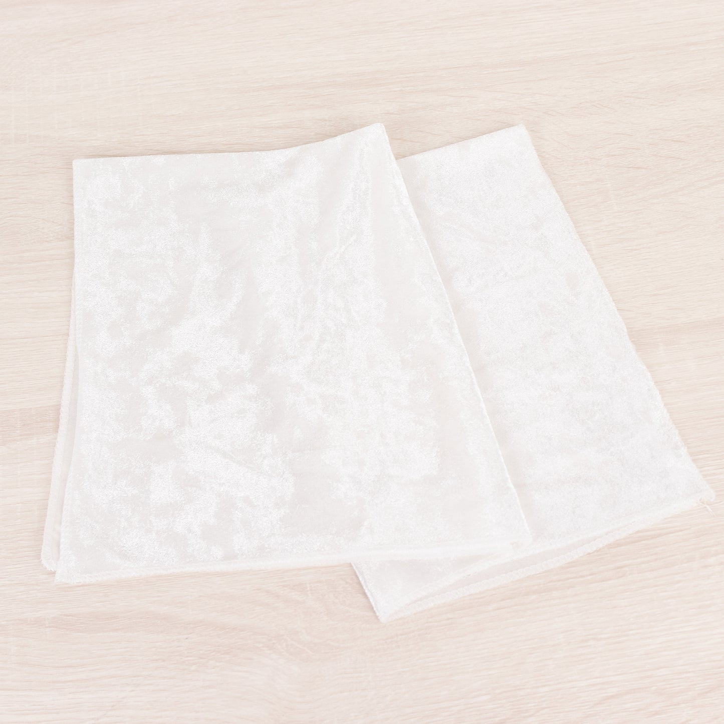 5 Pack White Premium Crushed Velvet Linen Napkins, Decorative Soft Cloth Dinner Napkins - 20"x20"