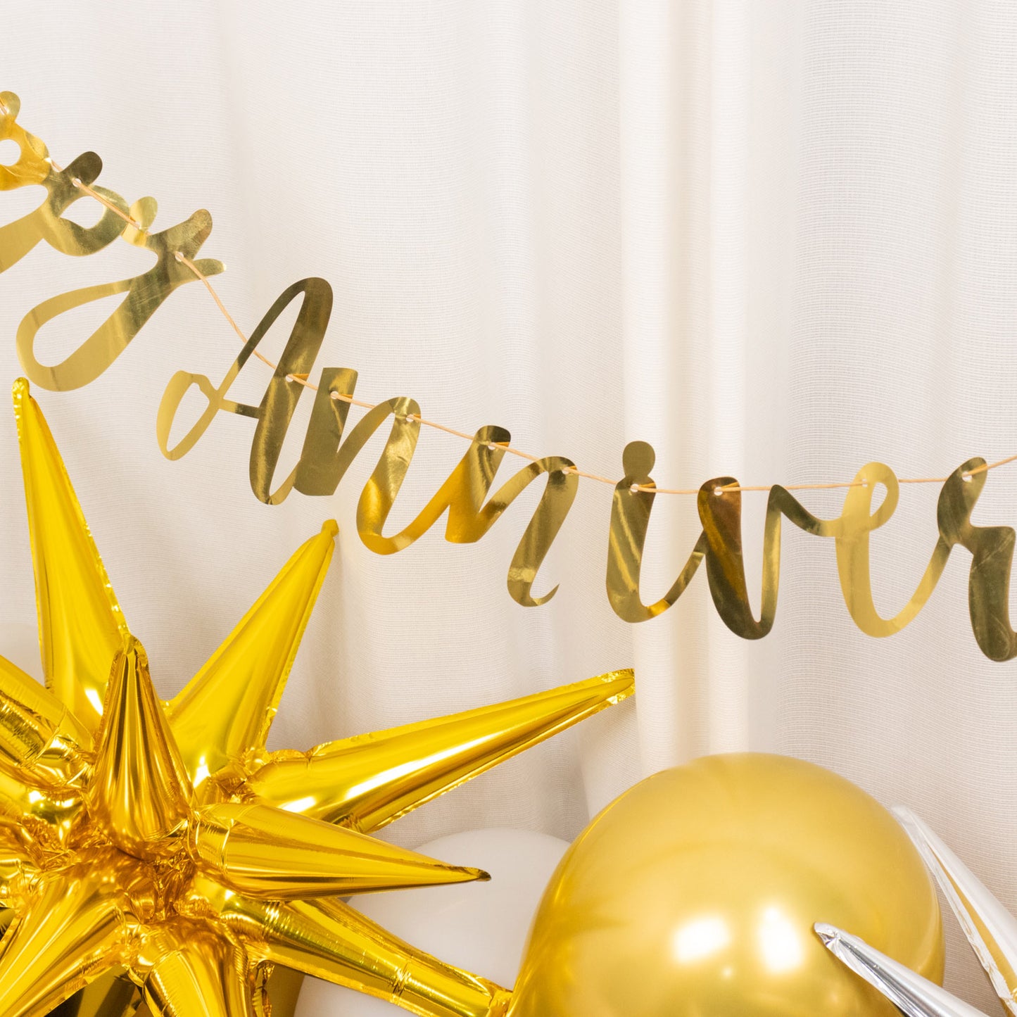 10ft Pre-Strung Metallic Gold Foil "Happy Anniversary" Banner, Party Photo Backdrop Hanging Garland - 250 GSM