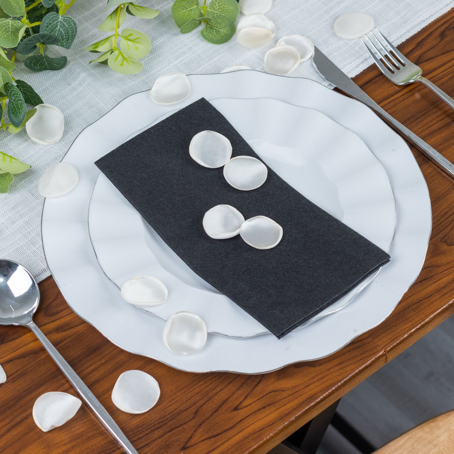 400 Pack | Shiny Ivory Silk Rose Petals, Artificial Flower Petal Round Table Confetti