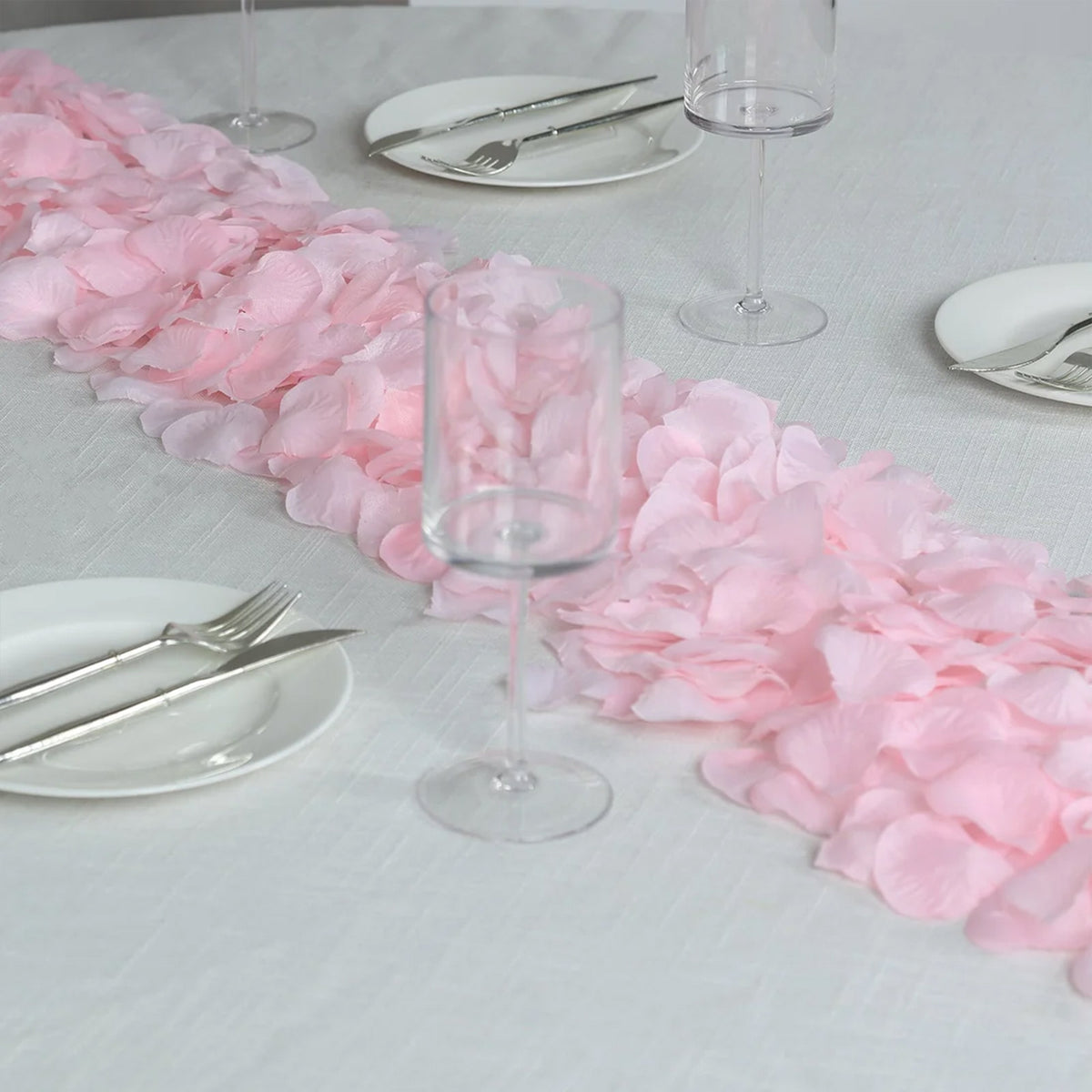 2000 Pack Silk Rose Petals Confetti, Blush – Round Decorative Scatters for Tables
