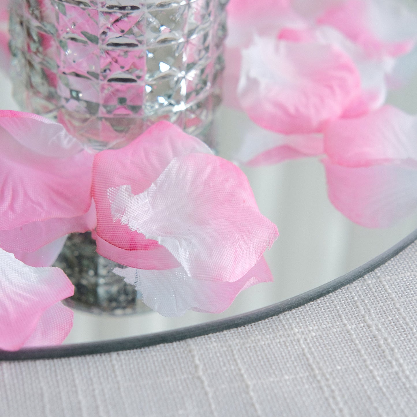 500 Pack White Pink Silk Rose Petals Table Confetti or Floor Scatters