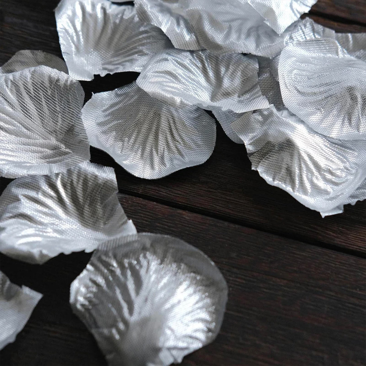 2000 Pack Silk Rose Petals Confetti, Silver – Round Decorative Scatters for Tables