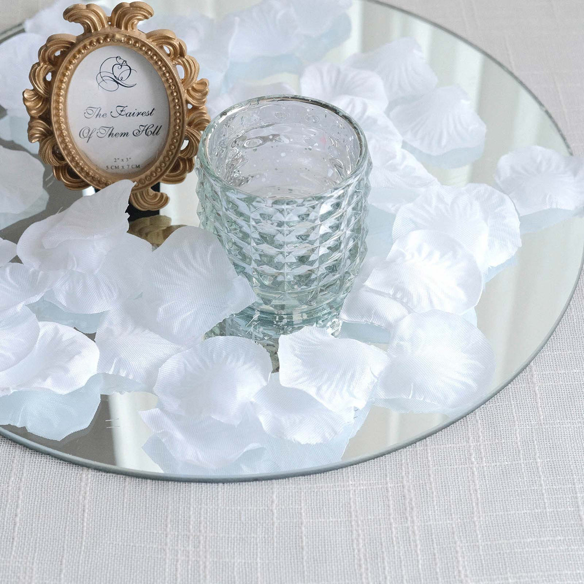 2000 Pack Silk Rose Petals Confetti, White – Round Decorative Scatters for Tables