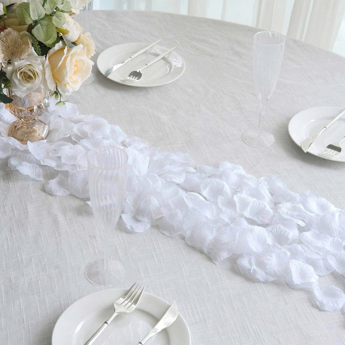 2000 Pack Silk Rose Petals Confetti, White – Round Decorative Scatters for Tables