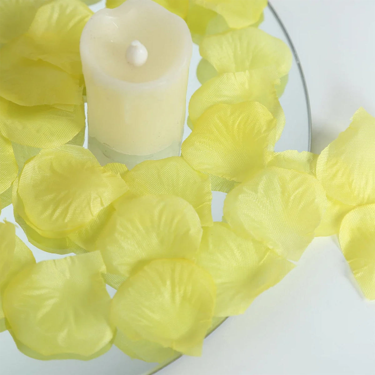 2000 Pack Silk Rose Petals Confetti, Yellow – Round Decorative Scatters for Tables